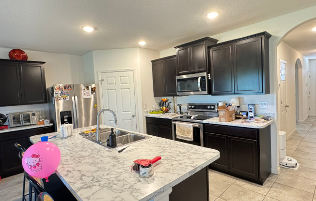 4564 MAGENTA ISLES DR