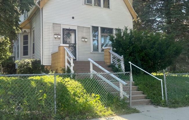 Comfortable 2BR Home – Low Deposit Program Available!