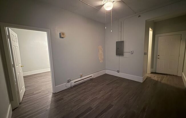 1 bed, 1 bath, 435 sqft, $1,650, Unit 608