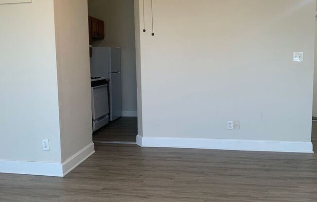 Longmeadow Apartments