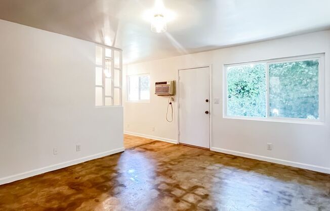 1 bed, 1 bath, $2,050