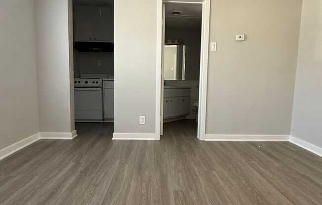 Studio, 1 bath, 350 sqft, $650, Unit K732 - 311 - 203B