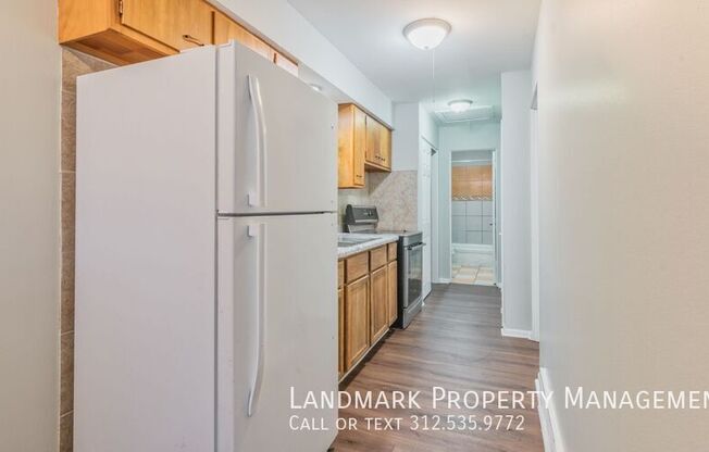 440 W DIVISION ST