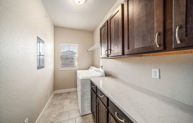 3 beds, 2 baths, $2,425