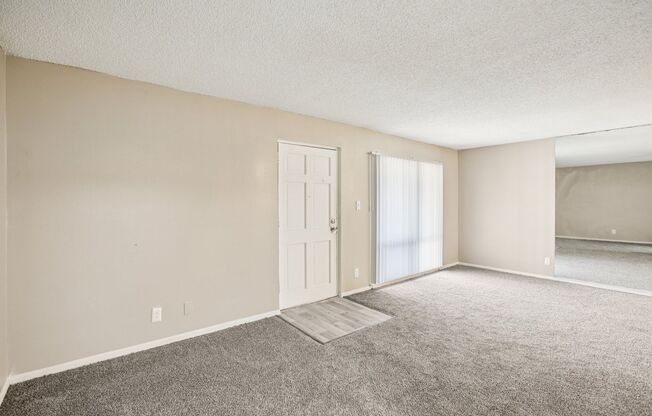 3 beds, 2 baths, 1,229 sqft, $1,875, Unit 412