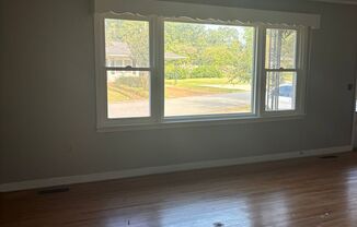 3 beds, 2 baths, $1,200