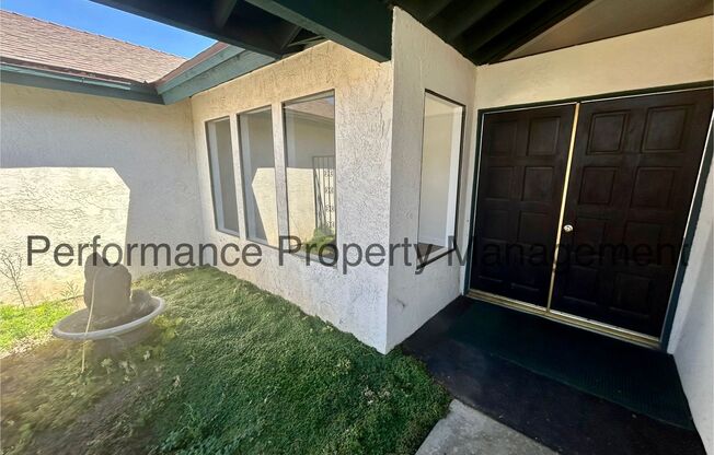 Stunning 3 Bed/2 Bath Split Wing Home w/ RBP & Security Deposit Alternative Option