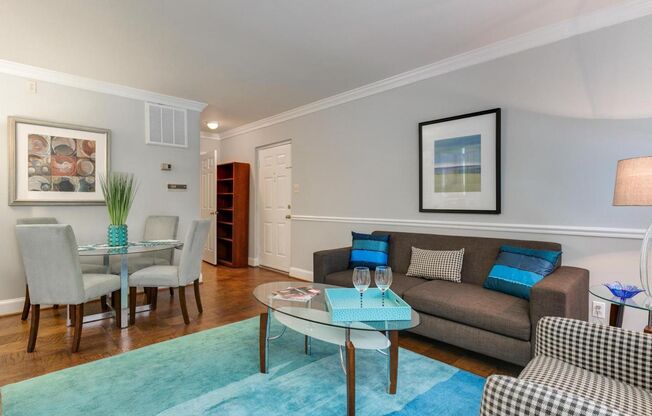 Spacious and sunlit condo located in the heart of Logan Circle!