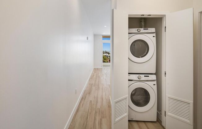 Studio, 1 bath, 616 sqft, $2,495, Unit 305