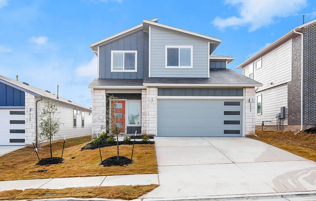 2023 4 bed 2.5 bath 2336 sqft