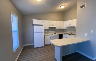 1 bed, 1 bath, 635 sqft, $1,095, Unit 2560