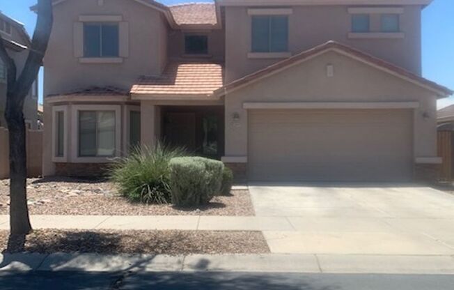 5 beds, 3.5 baths, $2,750