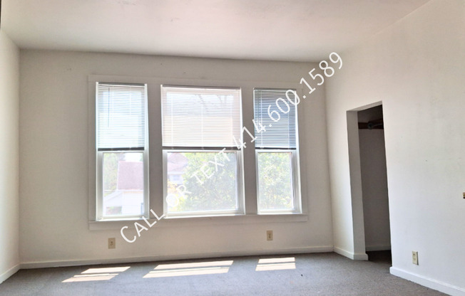 2304 W VINE ST