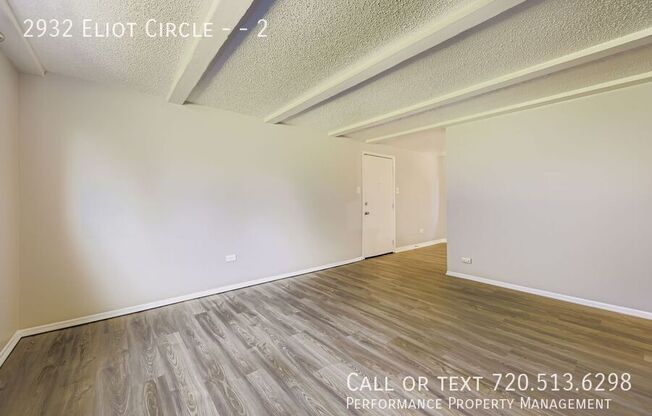 2932 Eliot Circle