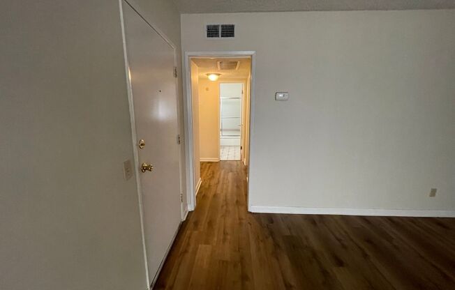 2 beds, 2 baths, $2,795, Unit 12