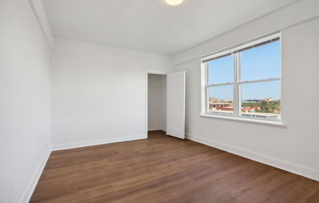 1 bed, 1 bath, 670 sqft, $1,150, Unit 404