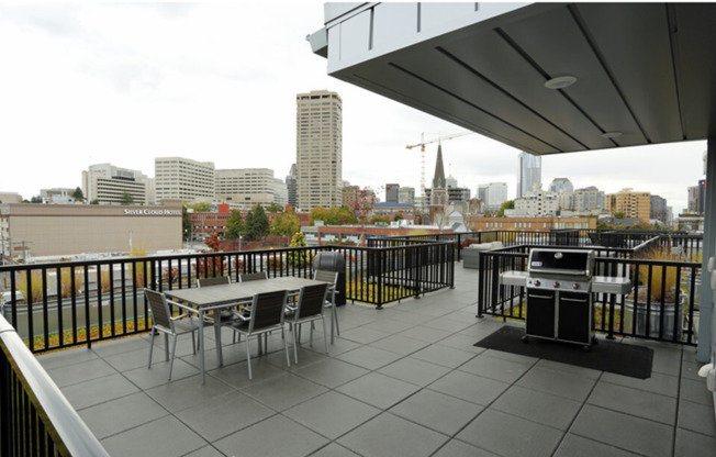 1 bed, 1 bath, 770 sqft, $2,485, Unit 607