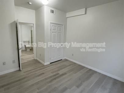 2 beds, 2 baths, 960 sqft, $2,245