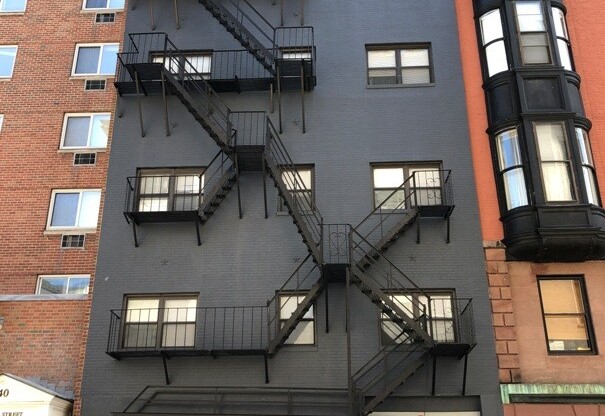 146 BOWDOIN ST