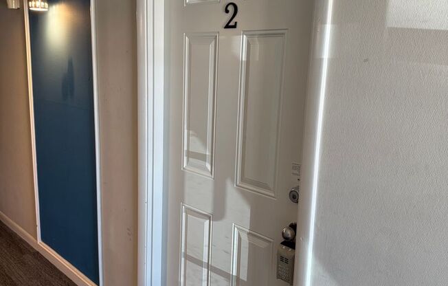 1 bed, 1 bath, 640 sqft, $1,095, Unit A2