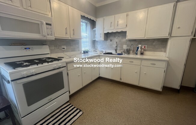 62 BROOKSIDE AVE
