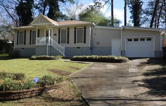 116 WOODLAND CT