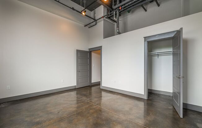 1 bed, 1 bath, $1,575, Unit 727 N. 4th St. Apt. 123