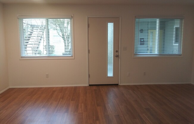 #125-2136 NE Weidler St.