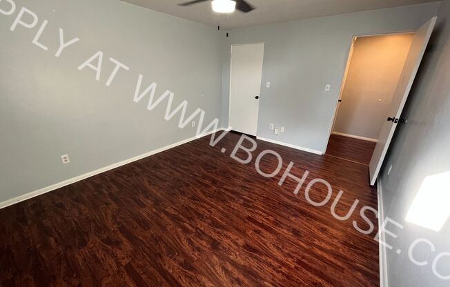 1 bed, 1 bath, 650 sqft, $799, Unit 12
