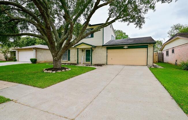 6208 VINEWOOD LN