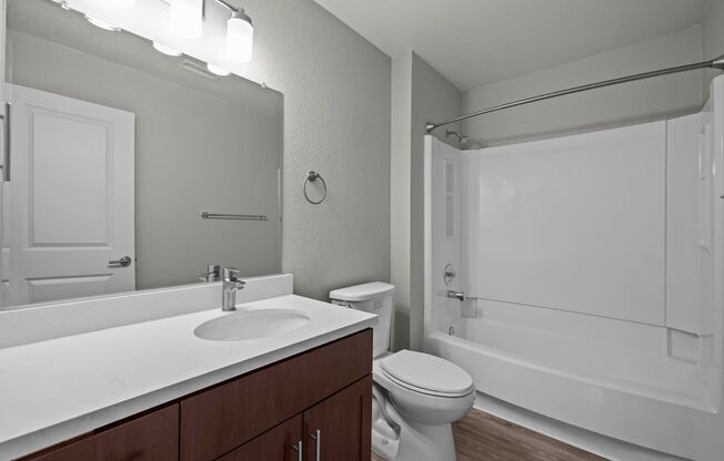 2 beds, 1 bath, 875 sqft, $2,025, Unit 47