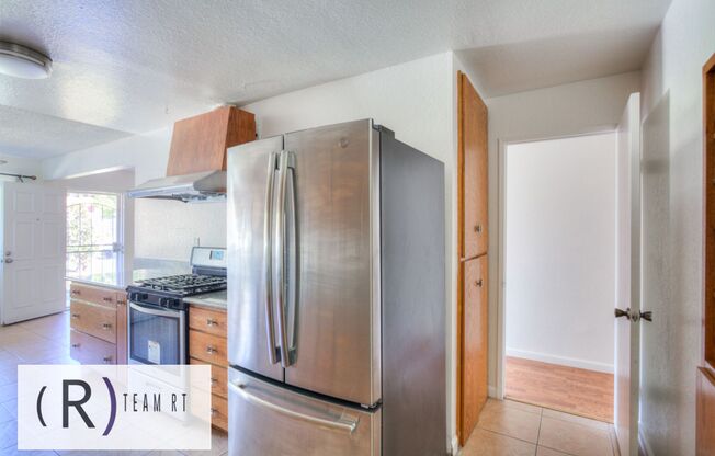 3 beds, 1 bath, $3,000