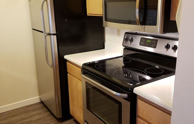 1 bed, 1 bath, 719 sqft, $1,975, Unit 401