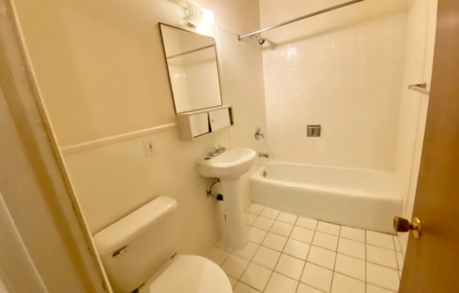 3925 WHITMAN