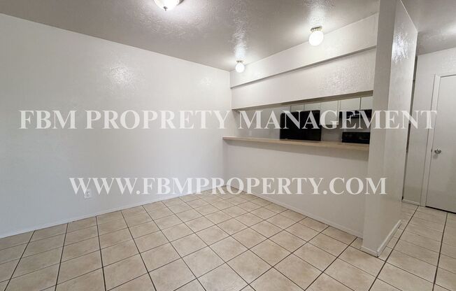 2 beds, 1 bath, 801 sqft, $1,125, Unit 221