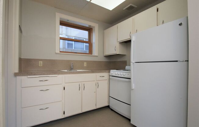 1 bed, 1 bath, 610 sqft, $1,495, Unit 214