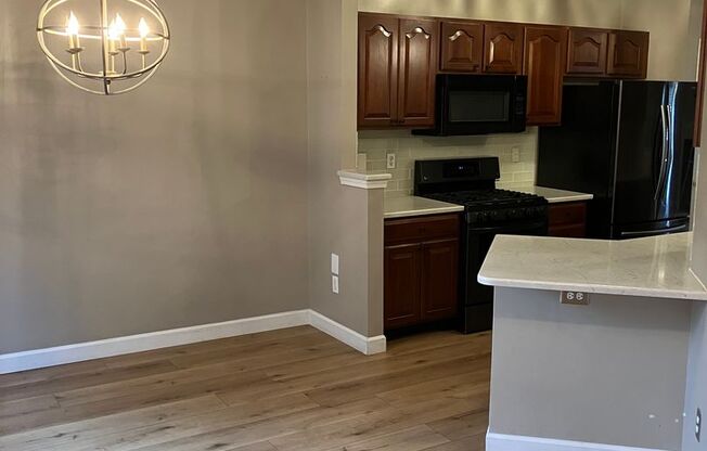 Beautiful 2/2.5 townhome in Cornelius