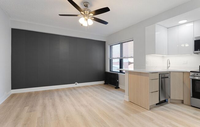 1 bed, 1 bath, 408 sqft, $1,750, Unit 4A