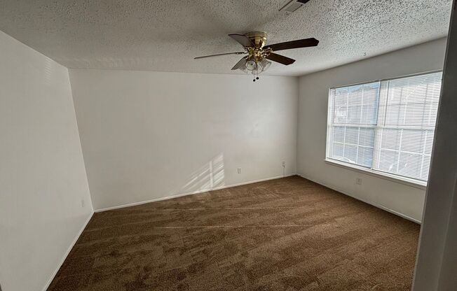 2 beds, 1 bath, $1,500