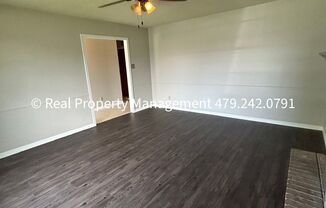 2 beds, 2 baths, $985