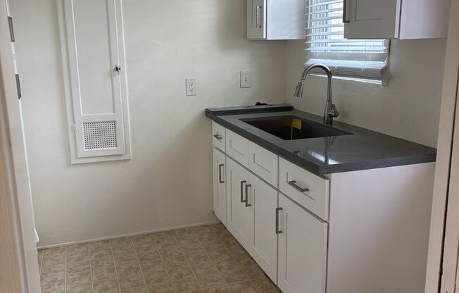 1 bed, 1 bath, 574 sqft, $1,950, Unit 1153 #C