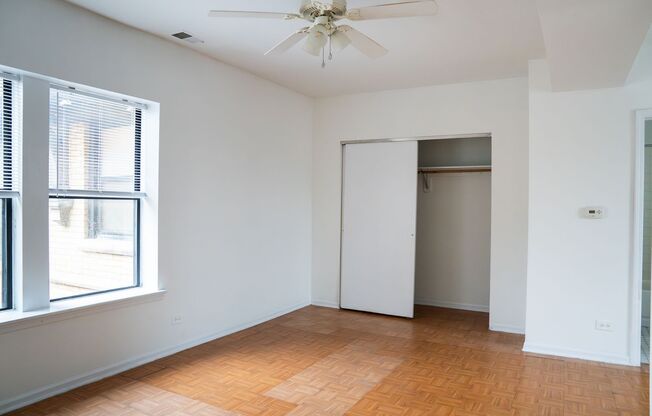 2 beds, 1 bath, 800 sqft, $1,695, Unit 3158-3