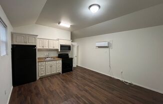 2 beds, 1 bath, 600 sqft, $750