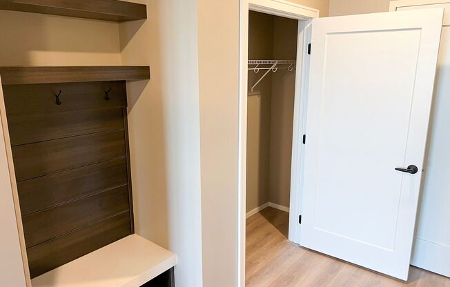 Studio, 1 bath, 567 sqft, $895, Unit Bldg 5 Apt 5320