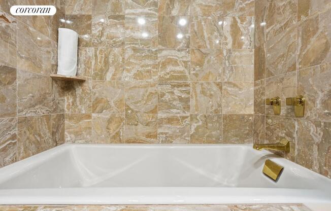 3 beds, 3.5 baths, 2,854 sqft, $24,000, Unit 56B