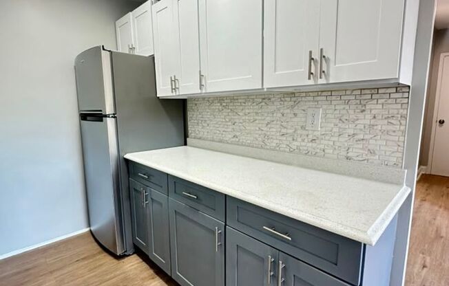 1 bed, 1 bath, 750 sqft, $1,725, Unit Apt 3J