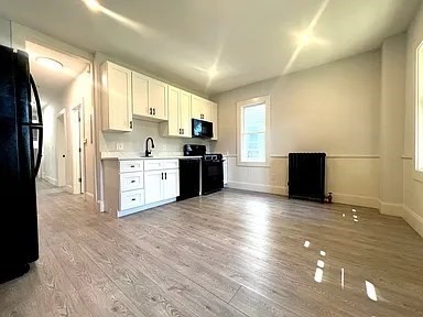 22 BROWNING AVE