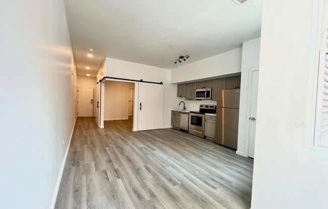 1 bed, 1 bath, 504 sqft, $1,500, Unit 213