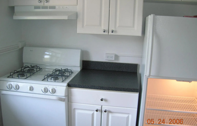 Charming Northern Liberties Living – 734 North Ter — Accepting ALL PHA voucher holders