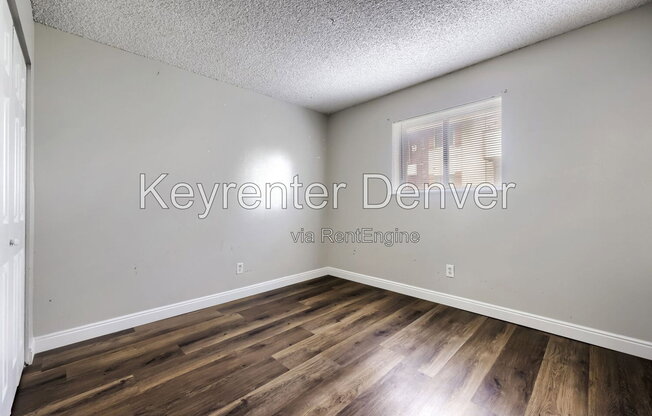 2 beds, 1 bath, 813 sqft, $1,189, Unit 6-301